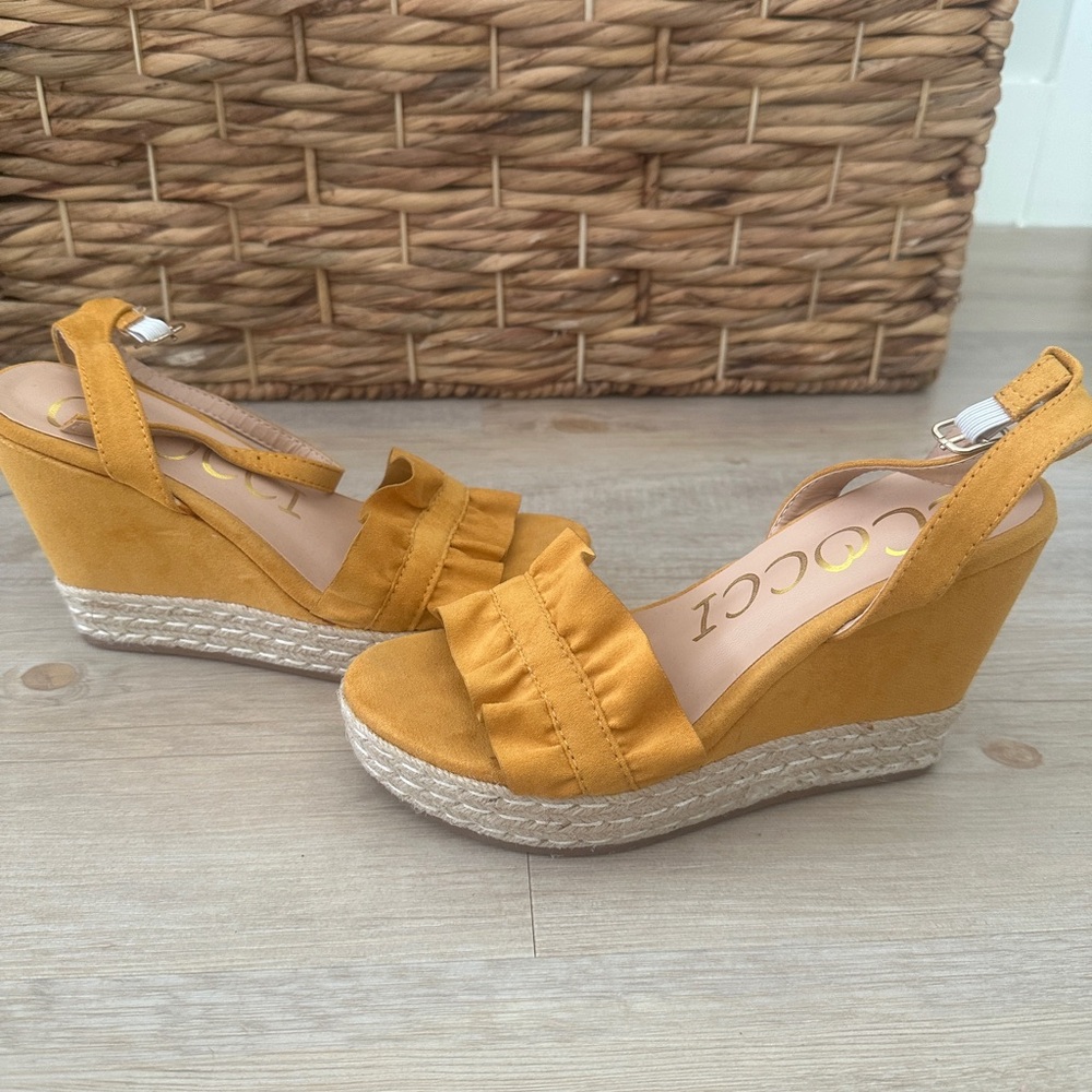 CCOCCI Yellow Espadrille Shoes with Ankle Strap - Picture 3 of 7